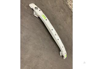 Gebruikte Bumperframe voor Renault Master II (ED/HD/UD) 2.5 dCi 16V 100 Prijs € 50,00 Margeregeling aangeboden door Autodemontage van de Laar