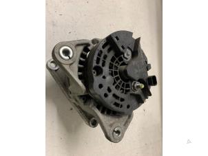 Gebruikte Dynamo Opel Meriva 1.6 16V Prijs € 40,00 Margeregeling aangeboden door Autodemontage van de Laar