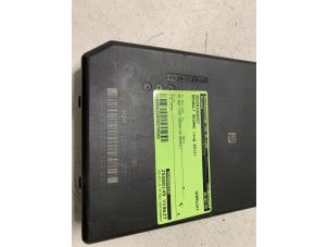 Gebruikte Zekeringkast Renault Megane III Berline (BZ) 1.2 16V TCE 115 Prijs € 100,00 Margeregeling aangeboden door Autodemontage van de Laar