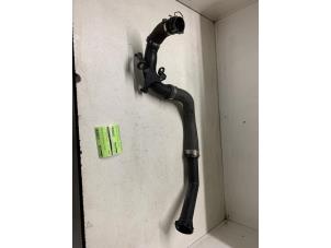 Gebruikte Intercooler Slang Renault Megane III Berline (BZ) 1.2 16V TCE 115 Prijs € 75,00 Margeregeling aangeboden door Autodemontage van de Laar