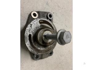 Gebruikte Motorsteun Volkswagen Up! (121) e-Up! Prijs € 15,00 Margeregeling aangeboden door Autodemontage van de Laar