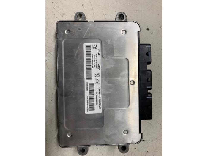 Computer Motormanagement van een Peugeot 1007 (KM) 1.4 2007