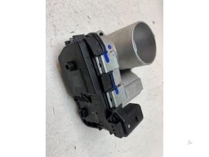 Gebruikte Gasklephuis Fiat Panda/Pandina (312) 1.0 Hybrid Prijs € 80,00 Margeregeling aangeboden door Autodemontage van de Laar