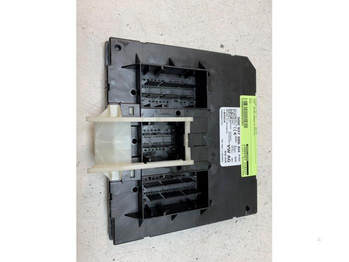 Gebruikte Bodycontrol Module Skoda Octavia Combi (5EAC) 1.0 TSI 12V Prijs € 75,00 Margeregeling aangeboden door Autodemontage van de Laar