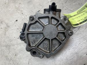 Gebruikte Vacuumpomp (Diesel) Peugeot Partner (GC/GF/GG/GJ/GK) 1.6 BlueHDI 75 Prijs € 40,00 Margeregeling aangeboden door Autodemontage van de Laar