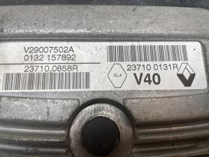 Gebruikte Computer Motormanagement Renault Scénic III (JZ) 1.6 16V Prijs € 125,00 Margeregeling aangeboden door Autodemontage van de Laar