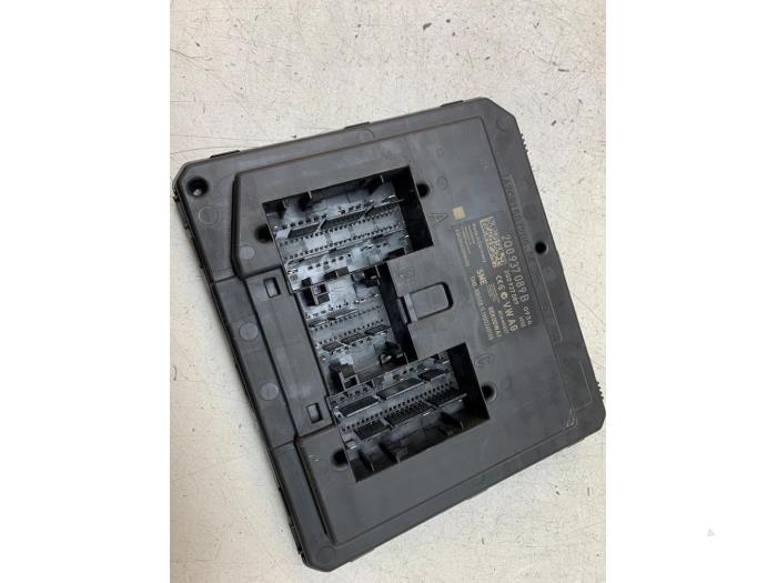Gebruikte Bodycontrol Module Volkswagen Polo VI (AW1) 1.0 TSI 12V Prijs € 125,00 Margeregeling aangeboden door Autodemontage van de Laar