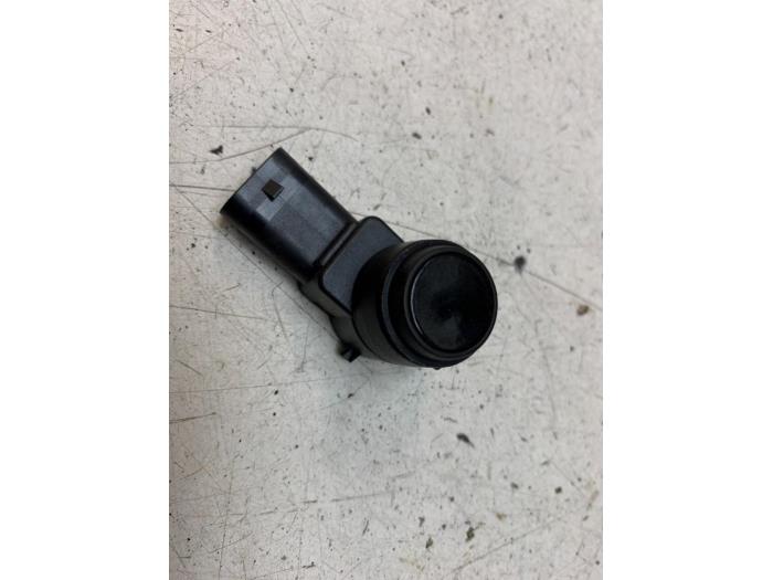 Gebruikte PDC Sensor Volkswagen Scirocco (137/13AD) 1.4 TSI 122 16V Prijs € 25,00 Margeregeling aangeboden door Autodemontage van de Laar