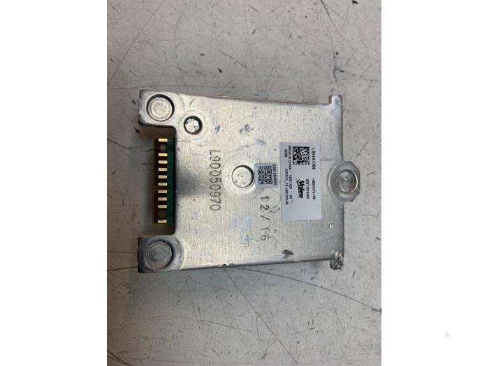 Gebruikte Module LED koplamp Opel Corsa F (UB/UH/UP) Electric, Corsa-e 50kWh Prijs € 90,00 Margeregeling aangeboden door Autodemontage van de Laar