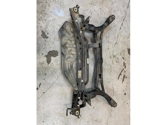 Gebruikte Subframe Volkswagen Tiguan (AD1) 1.5 TSI 16V Evo BlueMotion Technology Prijs € 100,00 Margeregeling aangeboden door Autodemontage van de Laar