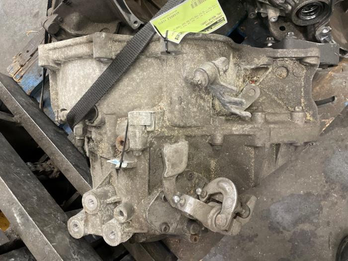 Gebruikte Versnellingsbak Opel Meriva (A) 1.7 CDTI 16V Prijs € 200,00 Margeregeling aangeboden door Autodemontage van de Laar