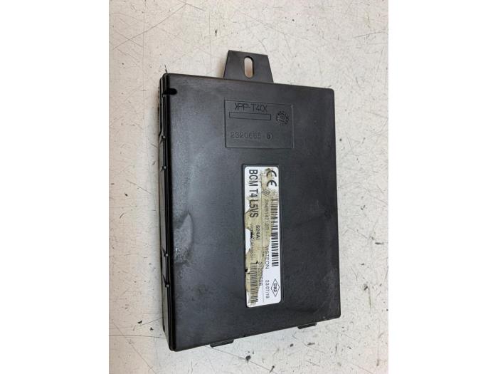 Gebruikte Bodycontrol Module Renault Trafic (1FL/2FL/3FL/4FL) 2.0 dCi 16V 120 Prijs € 125,00 Margeregeling aangeboden door Autodemontage van de Laar