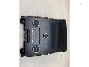 Gebruikte Regelunit Multi Media Renault Megane IV Estate (RFBK) 1.5 Energy dCi 110 Prijs € 250,00 Margeregeling aangeboden door Autodemontage van de Laar