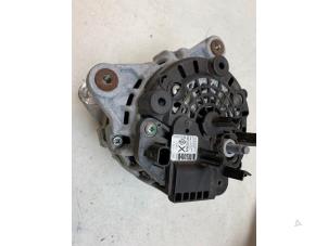 Gebruikte Dynamo Renault Megane IV Estate (RFBK) 1.5 Energy dCi 110 Prijs € 50,00 Margeregeling aangeboden door Autodemontage van de Laar