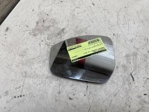 Gebruikte Spiegelglas links Landrover Discovery Sport (LC) 2.0 TD4 150 16V Prijs op aanvraag aangeboden door Autodemontage van de Laar