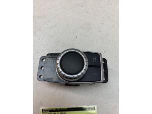 Gebruikte Regelunit Multi Media Mercedes A (W176) 1.6 A-180 16V Prijs € 50,00 Margeregeling aangeboden door Autodemontage van de Laar