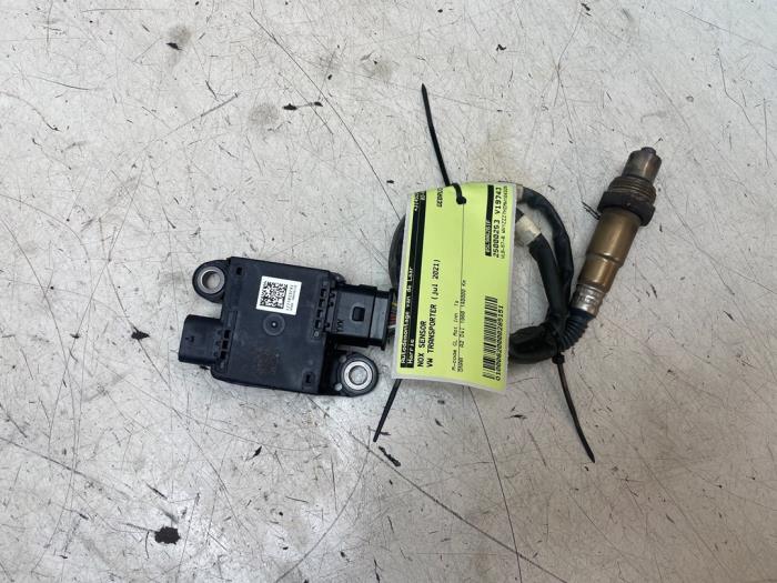 Gebruikte Nox sensor Volkswagen Transporter T6 2.0 TDI 150 Prijs € 125,00 Margeregeling aangeboden door Autodemontage van de Laar