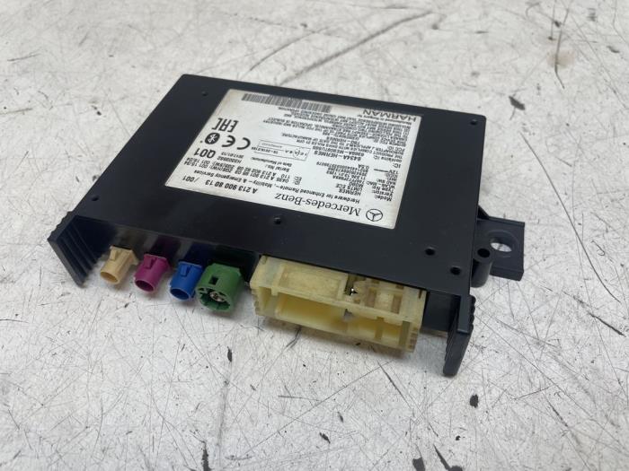 Gebruikte Bluetooth module Mercedes CLA (117.3) 1.6 CLA-180 16V Prijs € 75,00 Margeregeling aangeboden door Autodemontage van de Laar