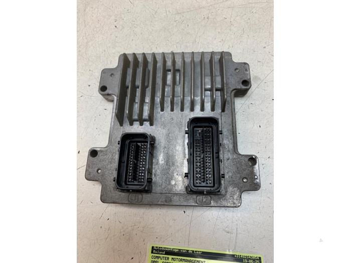 Gebruikte Computer Motormanagement Opel Corsa D 1.2 16V Prijs € 250,00 Margeregeling aangeboden door Autodemontage van de Laar