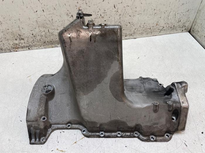 Gebruikte Carterpan Mercedes B (W245) 1.5 B-160 16V Prijs € 75,00 Margeregeling aangeboden door Autodemontage van de Laar