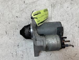 Gebruikte Startmotor Renault Megane III Grandtour (KZ) 1.4 16V TCe 130 Prijs € 50,00 Margeregeling aangeboden door Autodemontage van de Laar