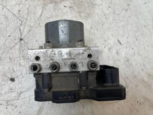 Gebruikte ABS Pomp Opel Adam 1.4 16V Bi-Fuel Ecoflex Prijs € 150,00 Margeregeling aangeboden door Autodemontage van de Laar