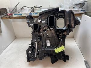 Gebruikte Kachelhuis Tesla Model Y (5YJY) Long Range,Performance Prijs € 363,00 Inclusief btw aangeboden door Autodemontage van de Laar