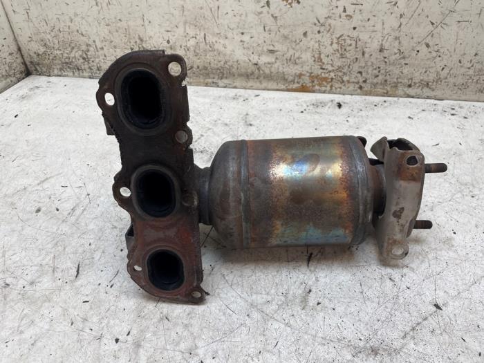 Katalysator van een Seat Ibiza IV (6J5) 1.2 12V 2009