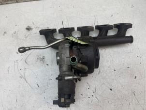 Gebruikte Turbo Volvo XC70 (BZ) 2.4 D5 20V AWD Prijs op aanvraag aangeboden door Autodemontage van de Laar