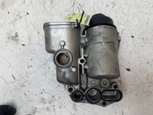 Gebruikte Oliefilterhuis Volvo XC70 (BZ) 2.4 D5 20V AWD Prijs op aanvraag aangeboden door Autodemontage van de Laar