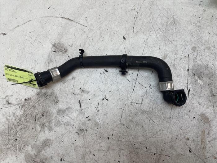 Gebruikte Intercooler Slang Peugeot 308 SW (L4/L9/LC/LJ/LR) 1.2 12V e-THP PureTech 110 Prijs op aanvraag aangeboden door Autodemontage van de Laar