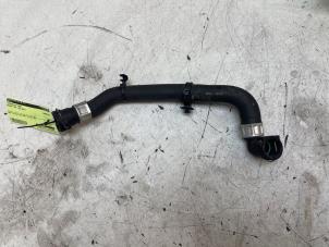 Gebruikte Intercooler Slang Peugeot 308 SW (L4/L9/LC/LJ/LR) 1.2 12V e-THP PureTech 110 Prijs op aanvraag aangeboden door Autodemontage van de Laar