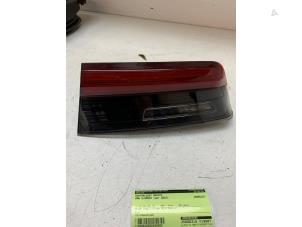 Gebruikte Achterlicht rechts BMW 3 serie Touring (G21) 318i 2.0 TwinPower Turbo 16V Prijs € 100,00 Margeregeling aangeboden door Autodemontage van de Laar