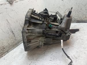 Gebruikte Versnellingsbak Renault Megane IV Estate (RFBK) 1.5 Energy dCi 110 Prijs € 550,00 Margeregeling aangeboden door Autodemontage van de Laar