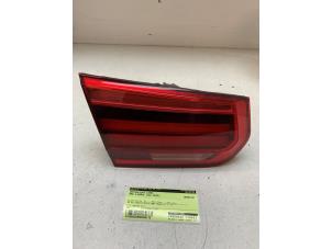 Gebruikte Achterlicht links BMW 3 serie Touring (F31) 316d 2.0 16V Prijs € 80,00 Margeregeling aangeboden door Autodemontage van de Laar