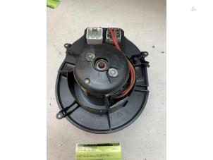 Gebruikte Chaufage Ventilatiemotor Volvo XC90 I 2.5 T 20V Prijs € 50,00 Margeregeling aangeboden door Autodemontage van de Laar
