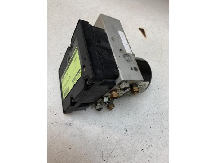 Gebruikte ABS Pomp Volvo XC90 I 2.5 T 20V Prijs € 175,00 Margeregeling aangeboden door Autodemontage van de Laar