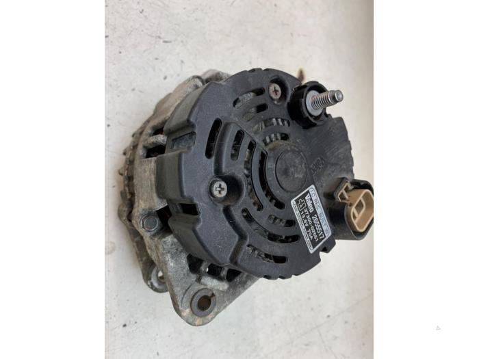 Gebruikte Alternator Kia Picanto (BA) 1.0 12V Prijs € 40,00 Margeregeling aangeboden door Autodemontage van de Laar