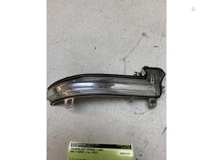 Gebruikte Knipperlicht spiegel links BMW 4 serie Gran Coupe (F36) 428i 2.0 Turbo 16V Prijs € 25,00 Margeregeling aangeboden door Autodemontage van de Laar