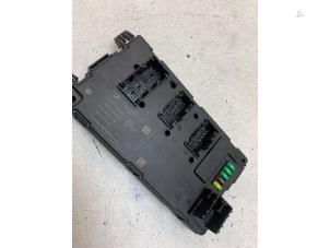 Gebruikte Comfort Module BMW 4 serie Gran Coupe (F36) 428i 2.0 Turbo 16V Prijs € 75,00 Margeregeling aangeboden door Autodemontage van de Laar