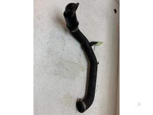 Gebruikte Intercooler Slang Ford C-Max (DXA) Prijs € 30,00 Margeregeling aangeboden door Autodemontage van de Laar