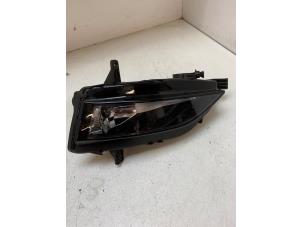Gebruikte Mistlamp rechts-voor Volkswagen Golf VII Variant (AUVV) 1.0 TSI 12V BlueMotion Technology Prijs € 35,00 Margeregeling aangeboden door Autodemontage van de Laar