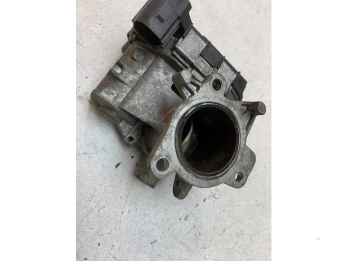 Gebruikte Gasklephuis Opel Combo 1.3 CDTI 16V ecoFlex Prijs € 30,00 Margeregeling aangeboden door Autodemontage van de Laar