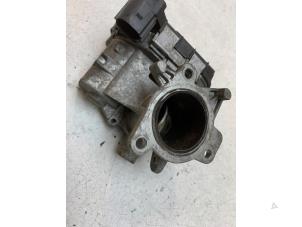 Gebruikte Gasklephuis Opel Combo 1.3 CDTI 16V ecoFlex Prijs € 30,00 Margeregeling aangeboden door Autodemontage van de Laar