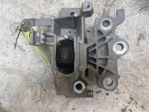 Gebruikte Motorrubber Opel Astra Mk.7 1.2 110 Prijs € 30,00 Margeregeling aangeboden door Autodemontage van de Laar