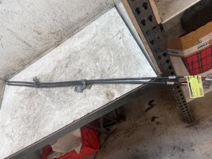 Gebruikte Handrem Kabel Opel Astra Mk.7 1.2 110 Prijs op aanvraag aangeboden door Autodemontage van de Laar