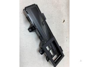 Gebruikte Kilometerteller KM Renault Scénic III (JZ) 1.2 16V TCe 130 Prijs € 125,00 Margeregeling aangeboden door Autodemontage van de Laar