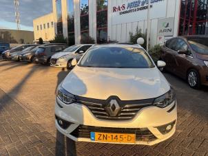 Gebruikte Voorkop compleet Renault Megane IV Estate (RFBK) 1.3 TCE 140 16V Prijs op aanvraag aangeboden door Autodemontage van de Laar