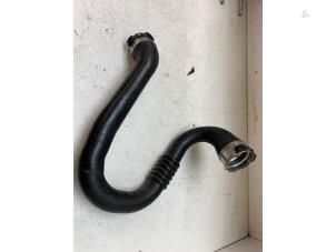 Gebruikte Intercooler Buis Renault Scénic III (JZ) 1.2 16V TCe 130 Prijs op aanvraag aangeboden door Autodemontage van de Laar