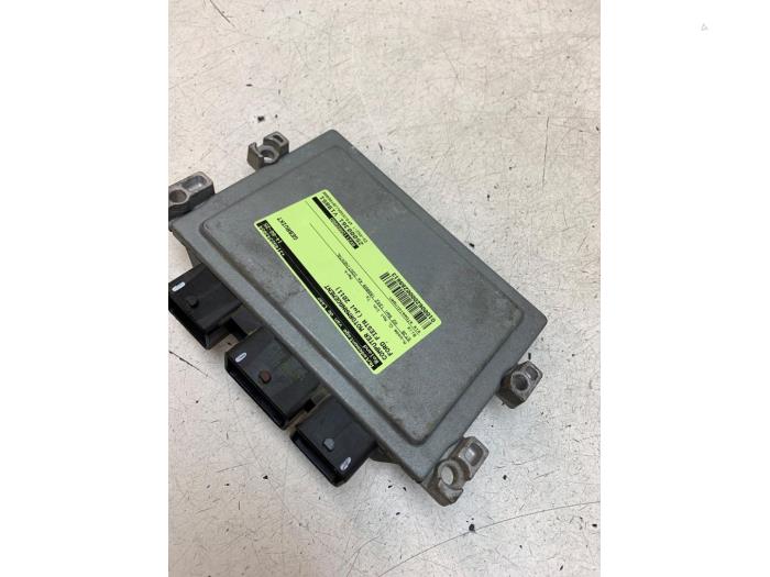 Computer Motormanagement van een Ford Fiesta 6 (JA8) 1.25 16V 2011